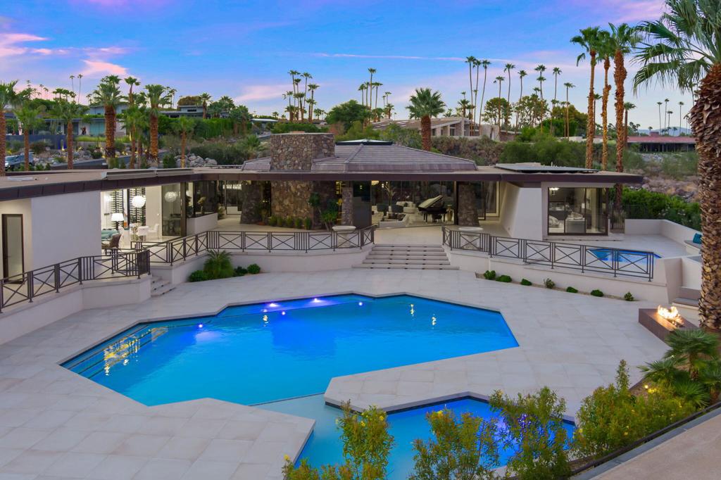 Las Palmas Heights - Residential