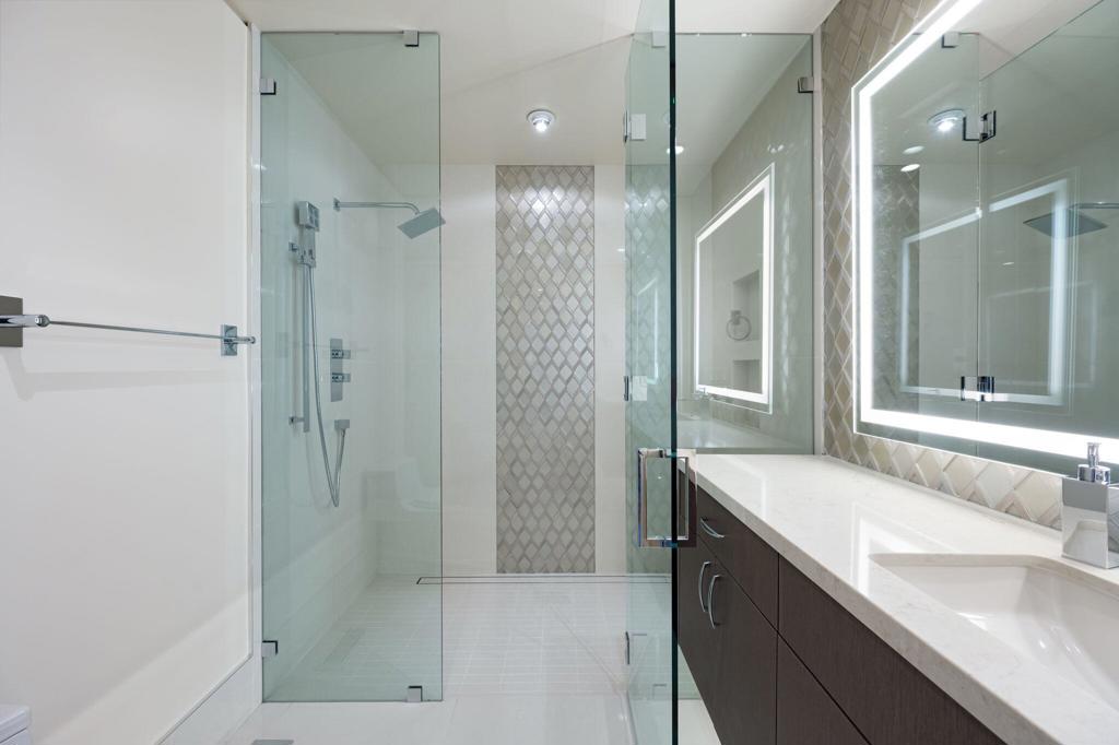Las Palmas Heights - Residential