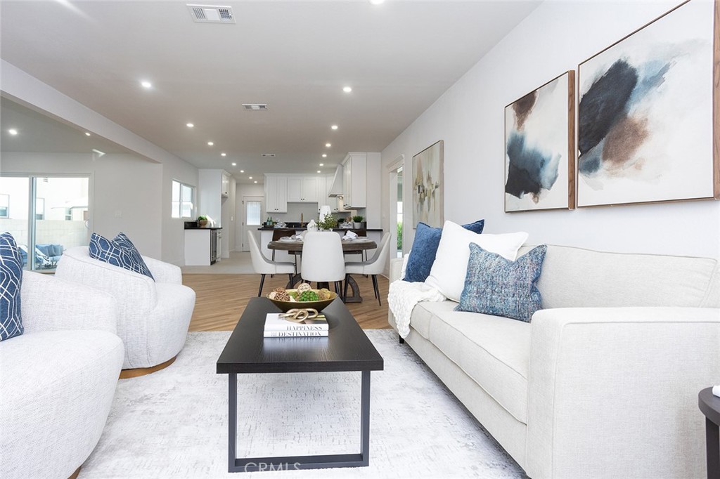 1205 E Central