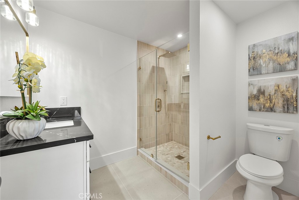 Raymond Hills - Residential