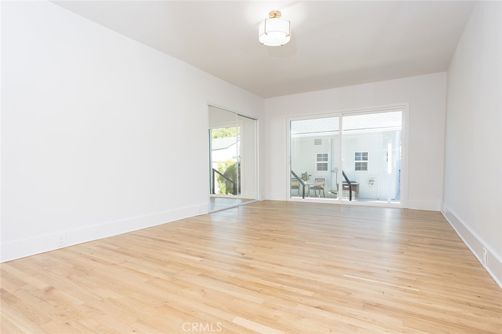 Raymond Hills - Residential