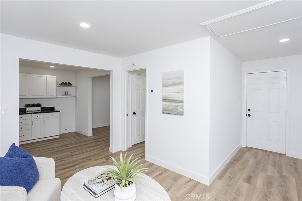 Raymond Hills - Residential