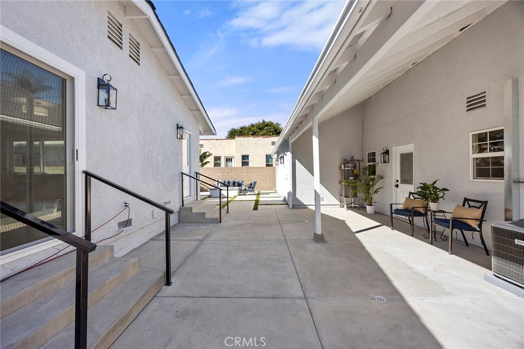 Raymond Hills - Residential