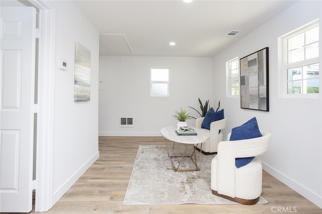 Raymond Hills - Residential