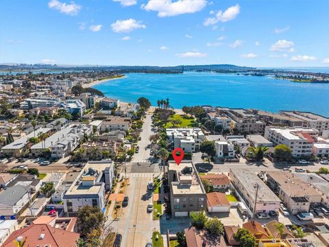 Photo of 1278 Pacific Beach Dr Dr #3, San Diego, CA 92109 (MLS # 260011100SD)