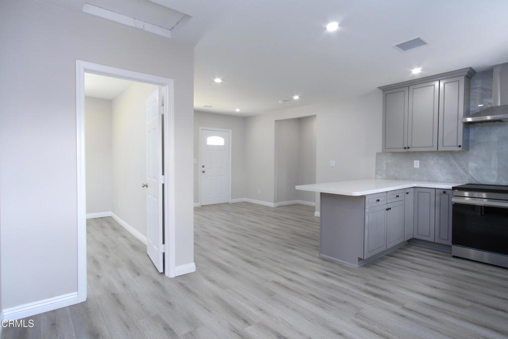 La Colonia - 0318 - Residential Lease