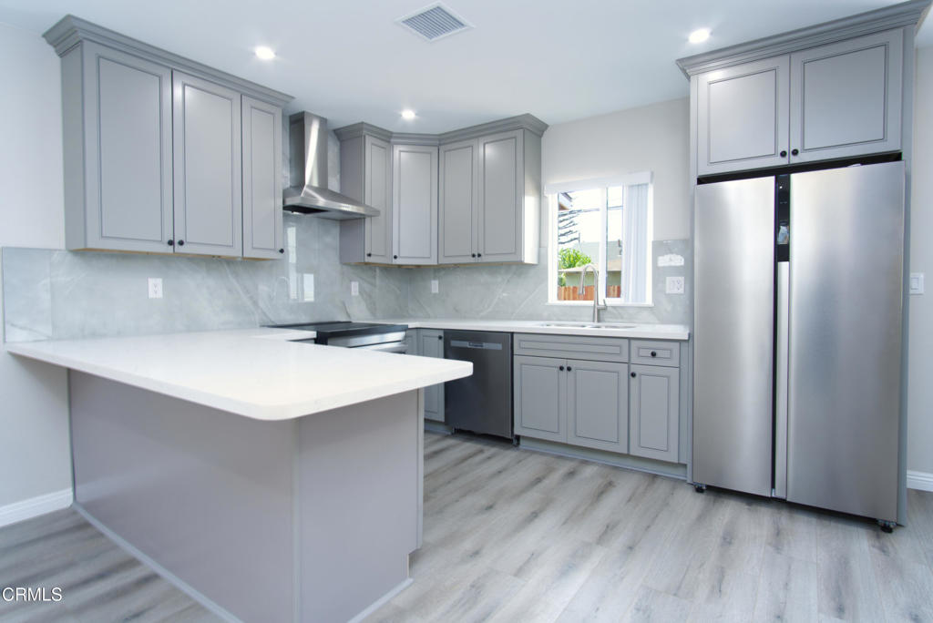 La Colonia - 0318 - Residential Lease