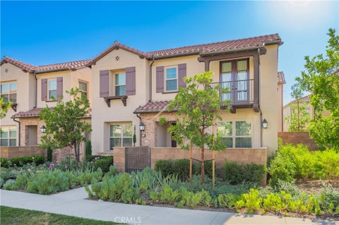 Photo of 118 Newburry, Irvine, CA 92618 (MLS # OC26218042)