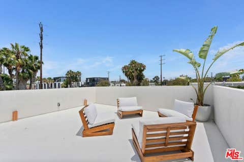 Tiny photo for 1706 Abbot Kinney Boulevard, Venice, CA 90291 (MLS # 26842943)