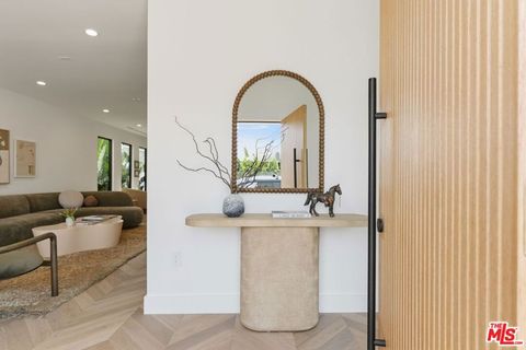Tiny photo for 1706 Abbot Kinney Boulevard, Venice, CA 90291 (MLS # 26842943)