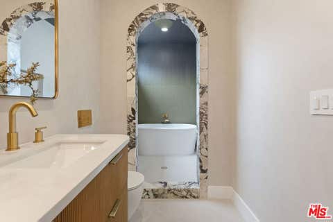 Tiny photo for 1706 Abbot Kinney Boulevard, Venice, CA 90291 (MLS # 26842943)