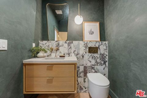 Tiny photo for 1706 Abbot Kinney Boulevard, Venice, CA 90291 (MLS # 26842943)