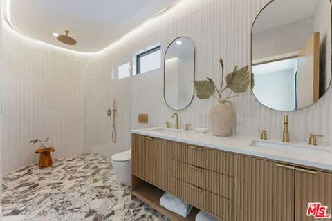 Tiny photo for 1706 Abbot Kinney Boulevard, Venice, CA 90291 (MLS # 26842943)