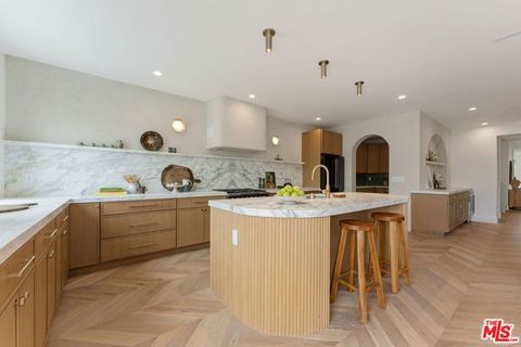 Tiny photo for 1706 Abbot Kinney Boulevard, Venice, CA 90291 (MLS # 26842943)