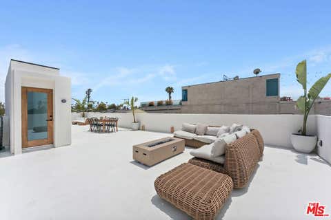 Tiny photo for 1706 Abbot Kinney Boulevard, Venice, CA 90291 (MLS # 26842943)