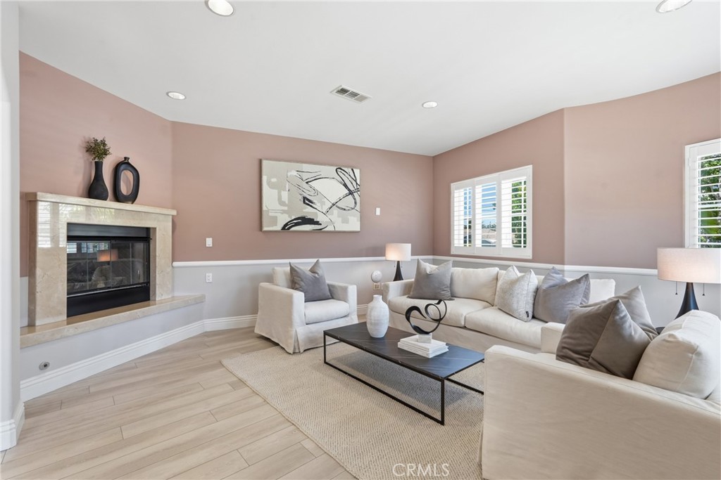 7220 W 80th
