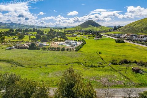 Photo of 0 Calle Crotalo, San Luis Obispo, CA 93401 (MLS # SC26040582)