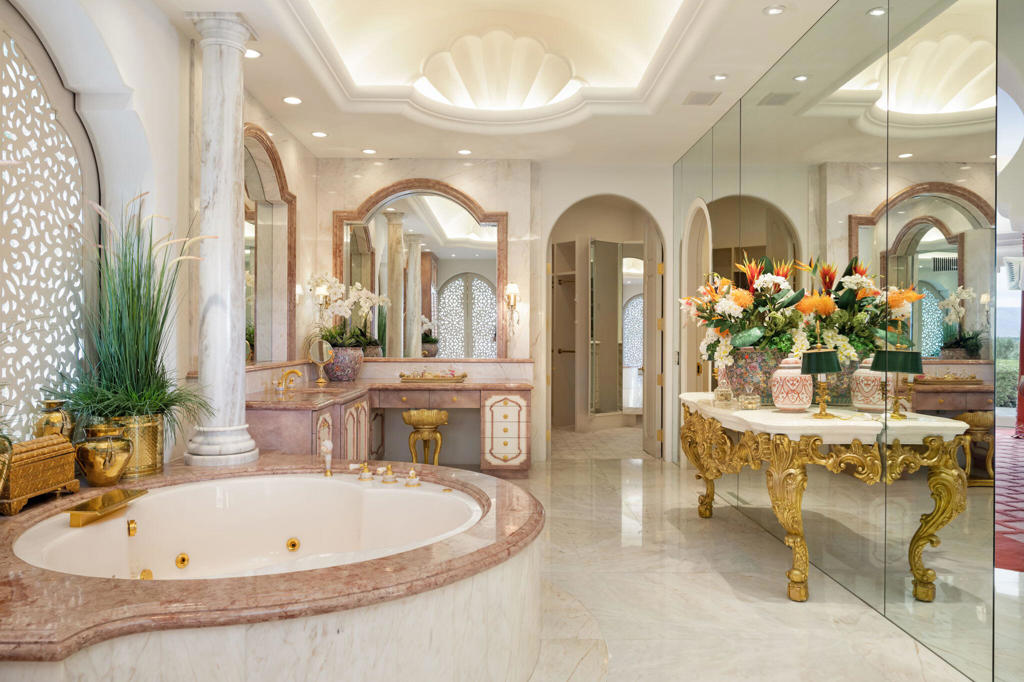 Vintage Country Club - Residential