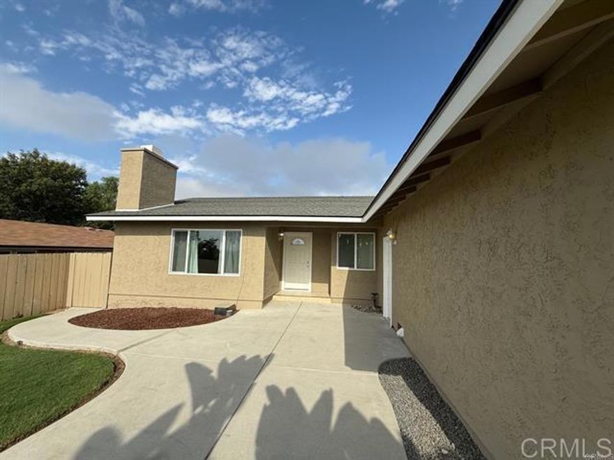 Single Story 4bdrm, 2 bath home located at the end of Cul-de-sac.  Completely renovated.  New Paint, Quartz Counters and more. Fireplace in living/family room. GARDENER INCLUDED. Large Yard. Vista Family home move in ready.