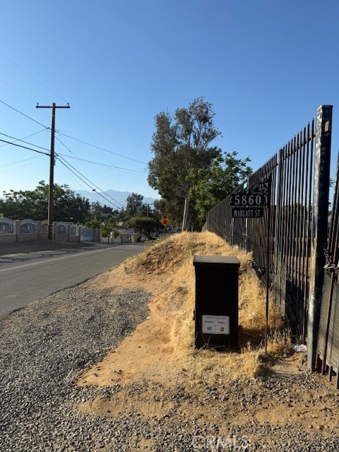 5860 Marlatt