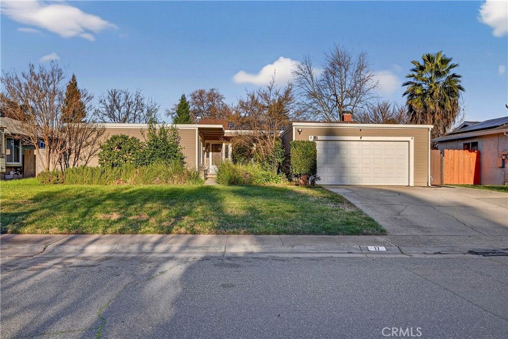 Photo of 17 Quista Dr, Chico, CA 95926 (MLS # SN26008644)