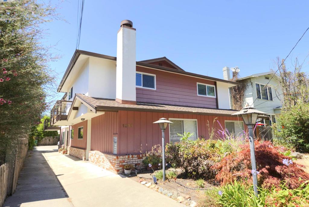 Don’t miss this rare opportunity to own a spacious 3-bedroom, 2-bath condo with 1,482 sq ft of thoughtfully designed living space in the heart of Alameda. This light-filled home features a spacious open-concept layout, a sleek modern kitchen with stainless steel appliances, and abundant natural light throughout. The expansive primary suite offers a private full bath and ample closet space. Step out onto your private balcony — ideal for unwinding or hosting guests. Enjoy the convenience of assigned parking and the tranquility of a well-maintained, quiet home like Condo unit. Ideally located near top-rated schools, Southshore center, parks, shops, dining, and public transit. A rare and affordable gem in Alameda with exclusive storage space — schedule your tour today before it’s gone!