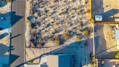 Photo of 6859 Pine Springs Avenue, 29 Palms, CA 92277 (MLS # JT25246675) Photo of 6859 Pine Springs Avenue, 29 Palms, CA 92277 (MLS # JT25246675)