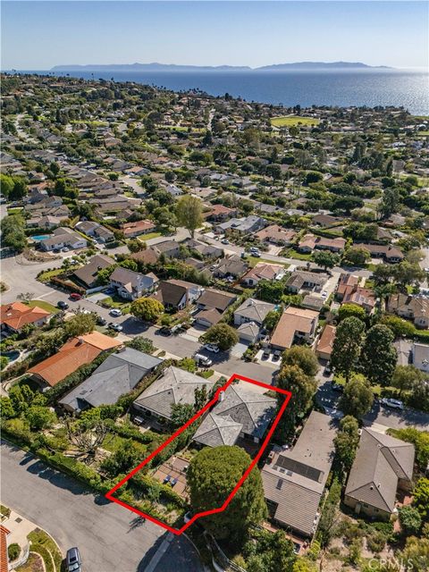 Tiny photo for 2412 Via Carrillo, Palos Verdes Estates, CA 90274 (MLS # PV26049725)