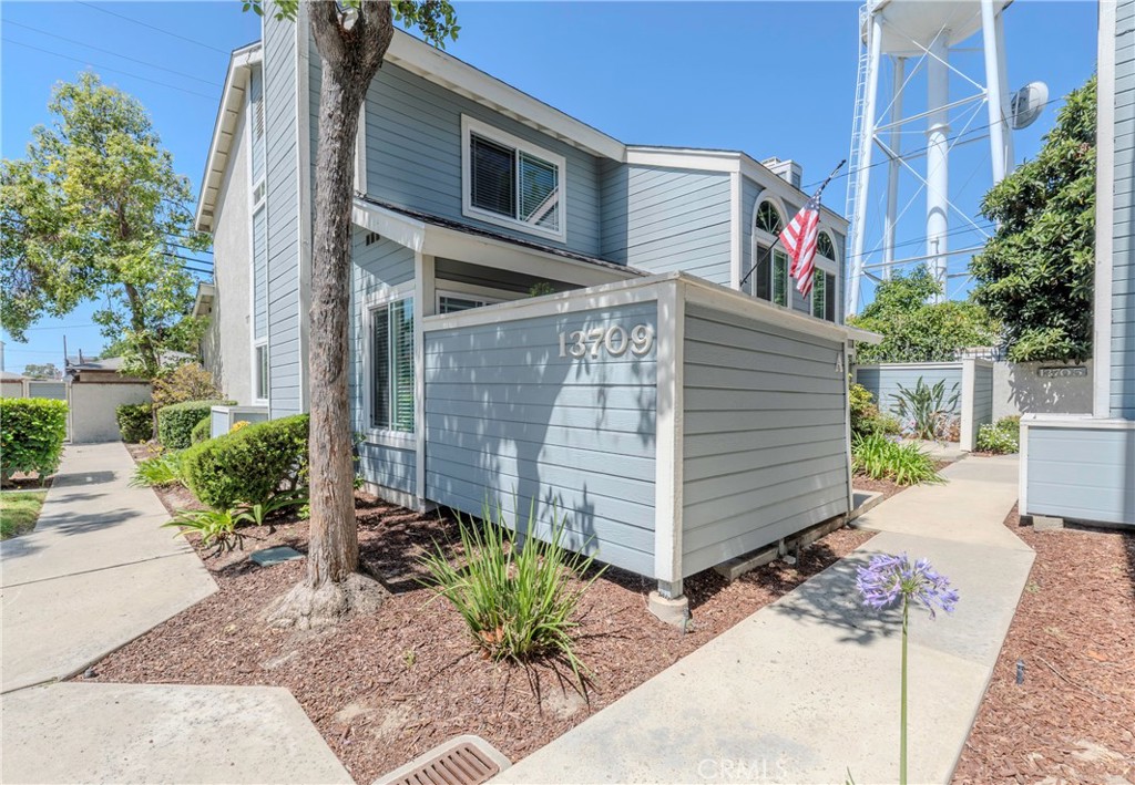 Beautifully Updated Remodeled Town Home! End Unit Tucked in the quiet gated community in Norwalk. With one Shared wall and a charming front patio. Enter through the spacious Livingroom and cozy up to the nice fireplace. Open Floor plan looking into the fully remodeled Kitchen with new cabinets and newly installed Butcher Block Counter tops. A must See.... Open Pantry and storage. Downstairs remodeled Bathroom is large spacious. Separate Dining is ready for your family and open for entertaining. As you go upstairs you will be pleasantly, please with high vaulted ceilings as you enter 1st Bedroom that Jack-n-Jills into the Large Primary Bedroom suite. All Upstairs has new carpet and remodeled bathroom. Come Check this one out before it goes....
This home has so much to list. New Central A/C & heat, 2 Car Garage, all window replaced ... low HOA. This home is just waiting for you!