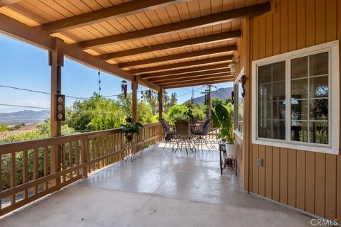 Photo of 17247 Encina Drive, Lake Elsinore, CA 92530 (MLS # SW26091489)