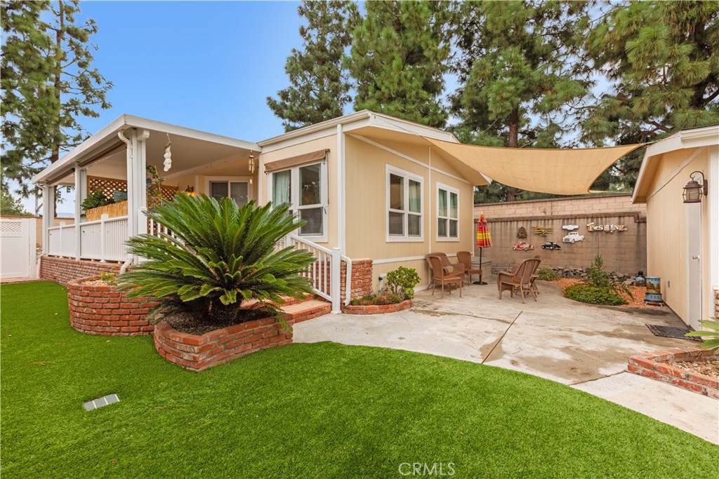 5200 Irvine Boulevard 505