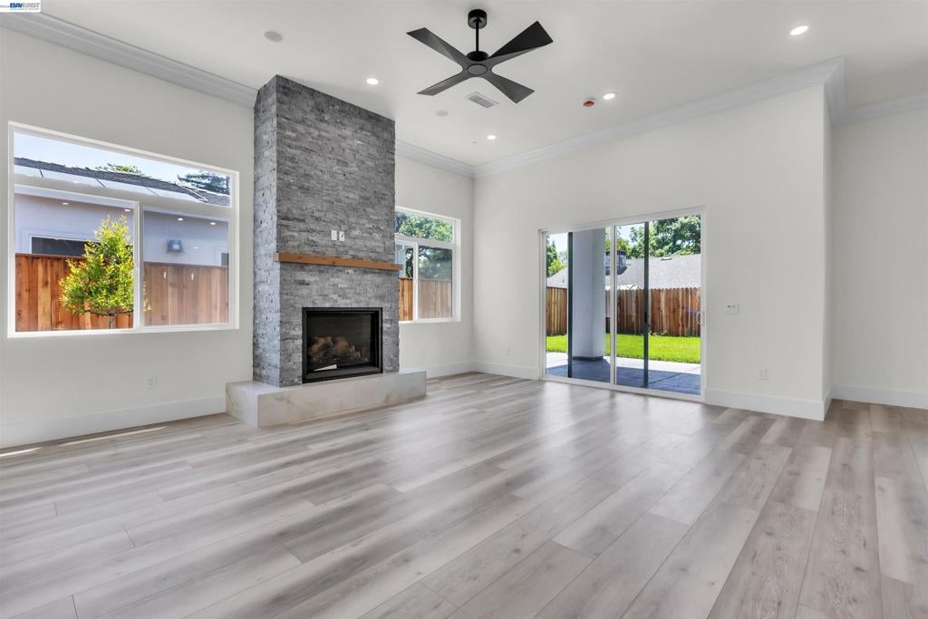 5200 Shirehills Lane