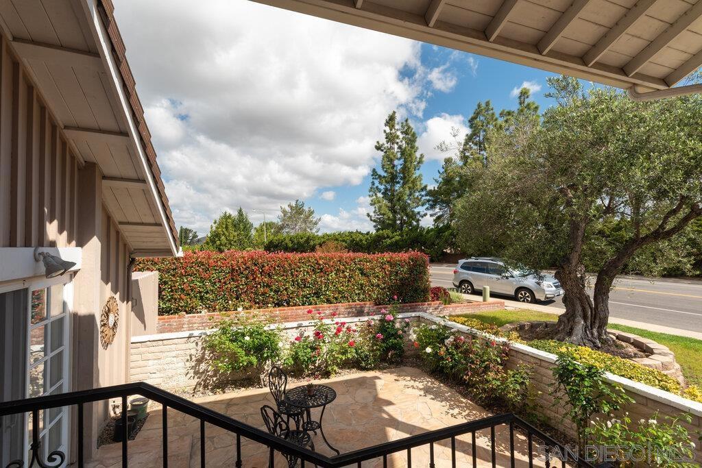 12421 Greens East Rd