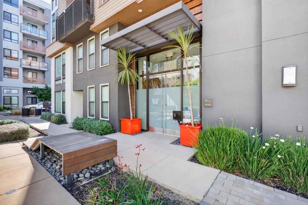 3768 Capitol Ave 400B