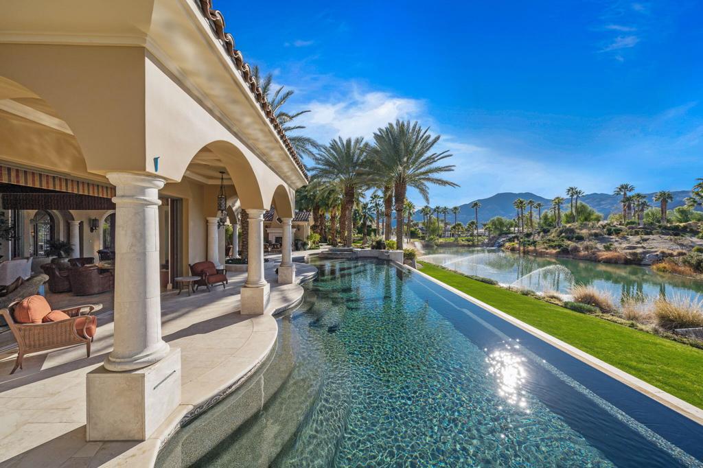 The Hideaway - Residential