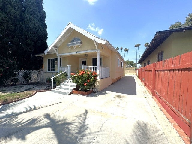 2129 W 30th St St., Los Angeles CA 90018