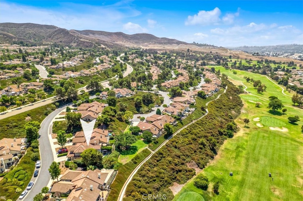 27507 Via Sequoia
