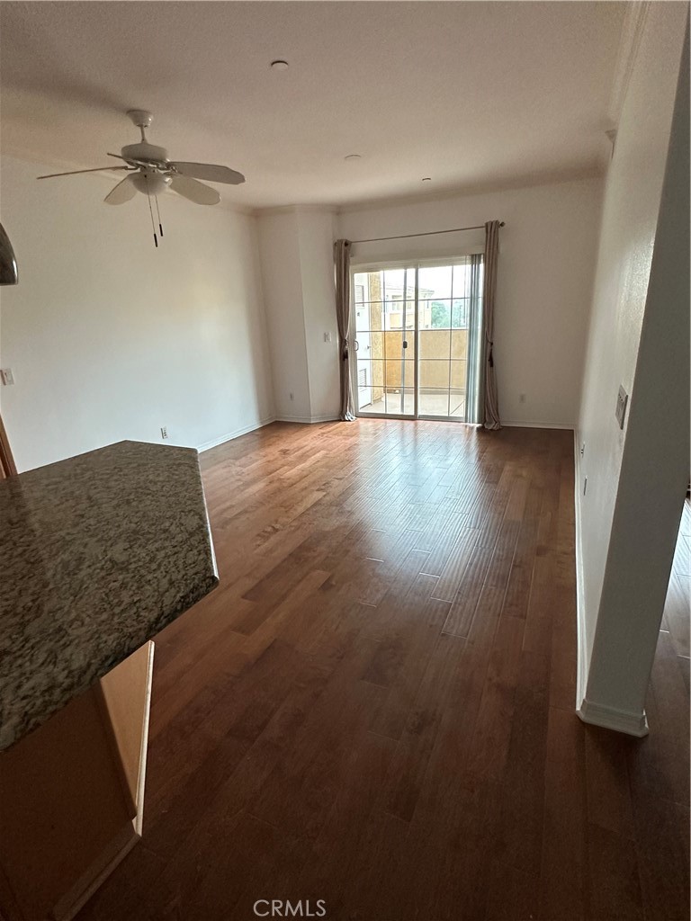 21345 Hawthorne Boulevard 415