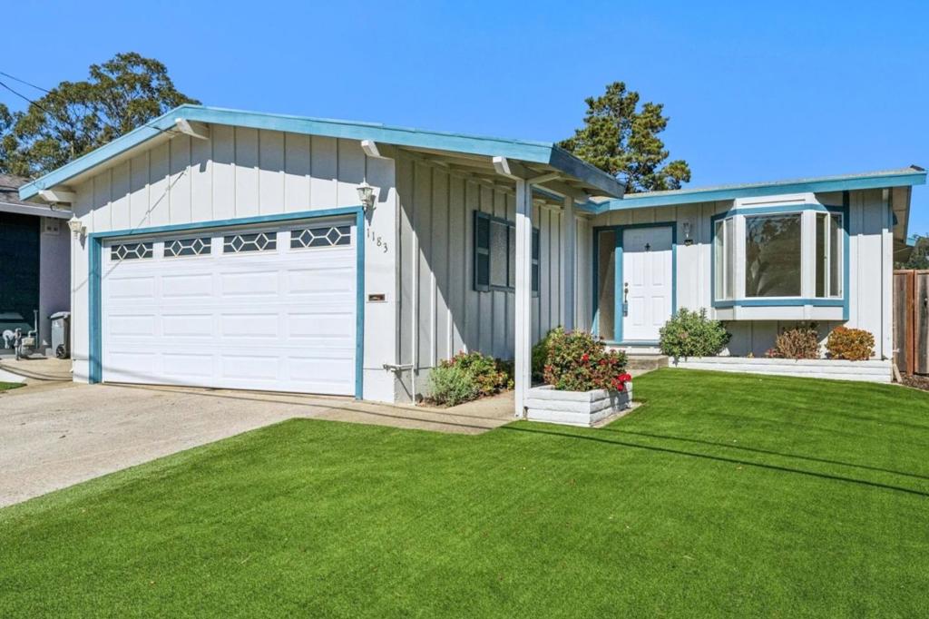 1183 Manzanita Drive