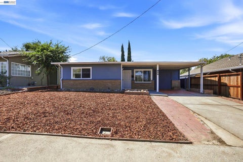 Photo of 77 Breaker Dr DR, Bay Point, CA 94565 (MLS # 41149160)