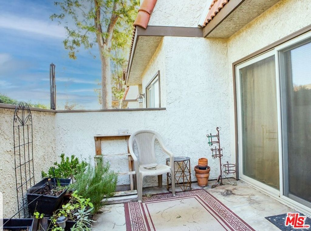 Photo of 27656 Ironstone Drive #2, Canyon Country, CA 91387 (MLS # 26661997)