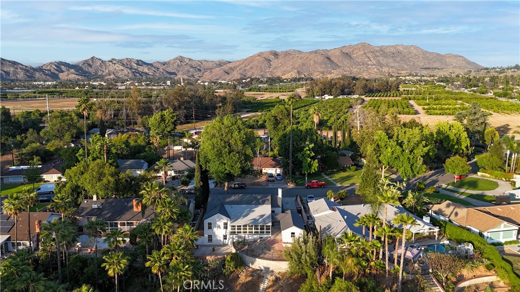 1748 Prince Albert Drive