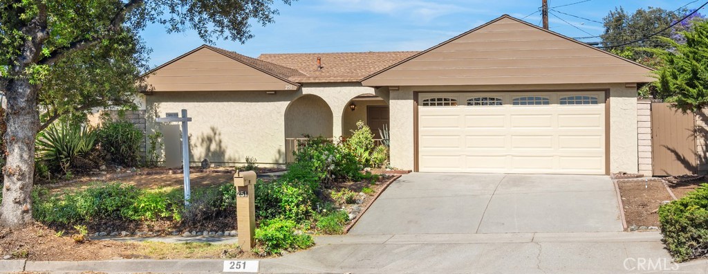 Properties 1 251 Mountain Crest Road
