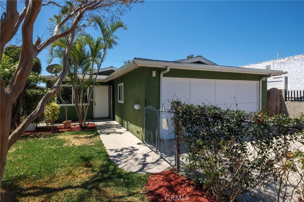 1014 E O St, Wilmington CA 90744
