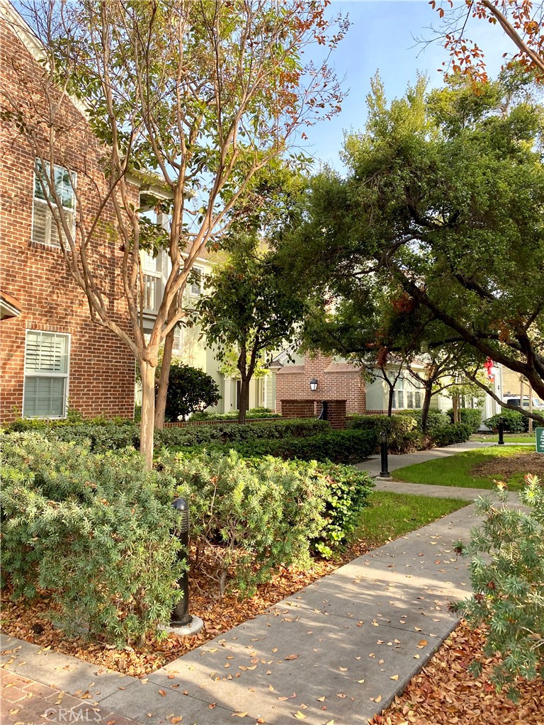 15216 Cambridge Street