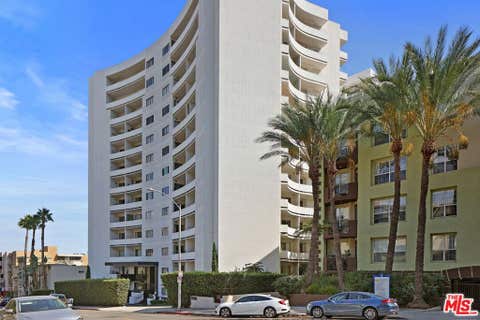 Photo of 7250 Franklin Avenue #414, Los Angeles, CA 90046 (MLS # 26868227)