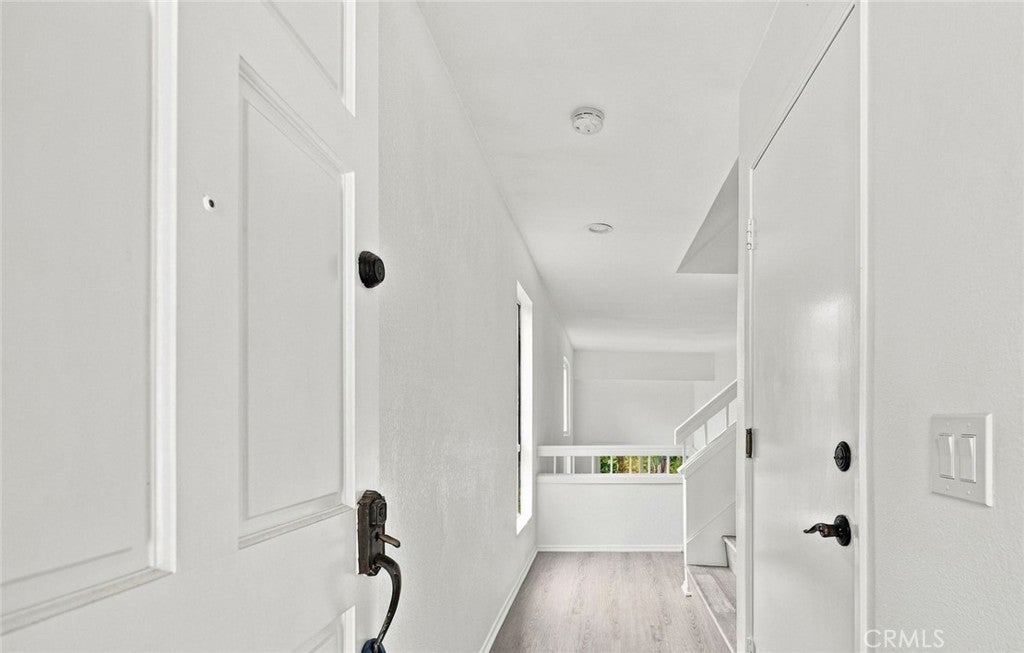 24879 Nueva Vista