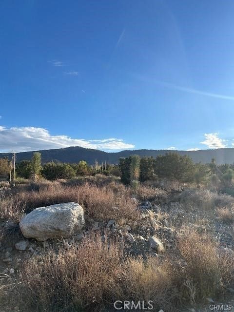 Photo of 0 Yucca, Pinon Hills, CA 92372 (MLS # HD26082252)