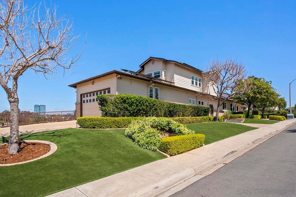 3190 Galloway Drive