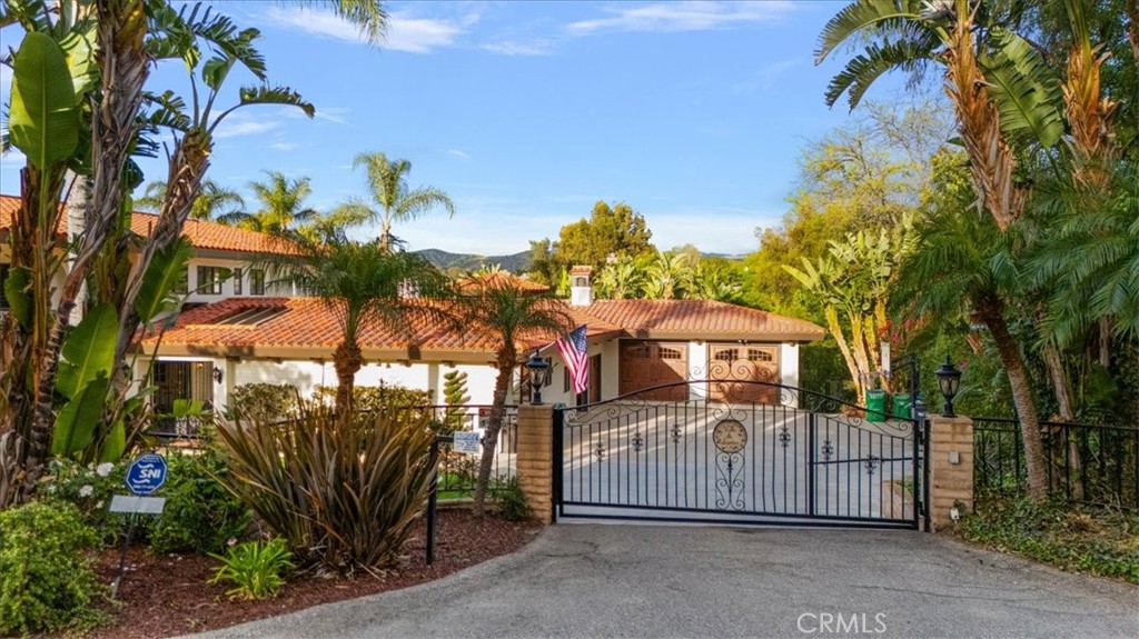 10612 S Morada Drive